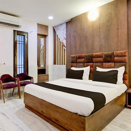 Super Hotel O Alipur Narela エクステリア 写真