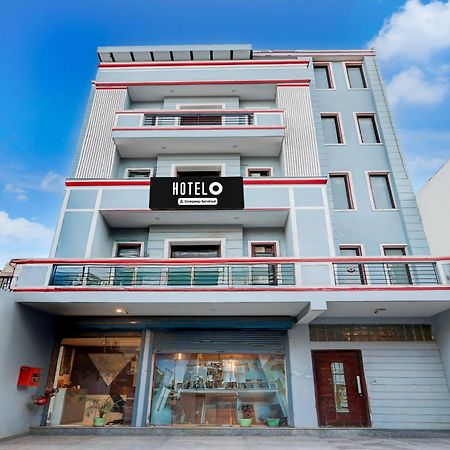 Super Hotel O Alipur Narela エクステリア 写真