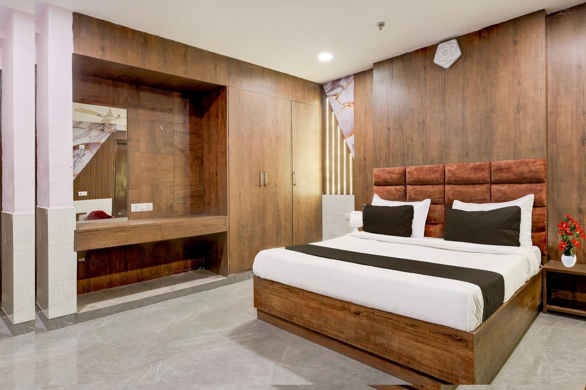 Super Hotel O Alipur Narela エクステリア 写真