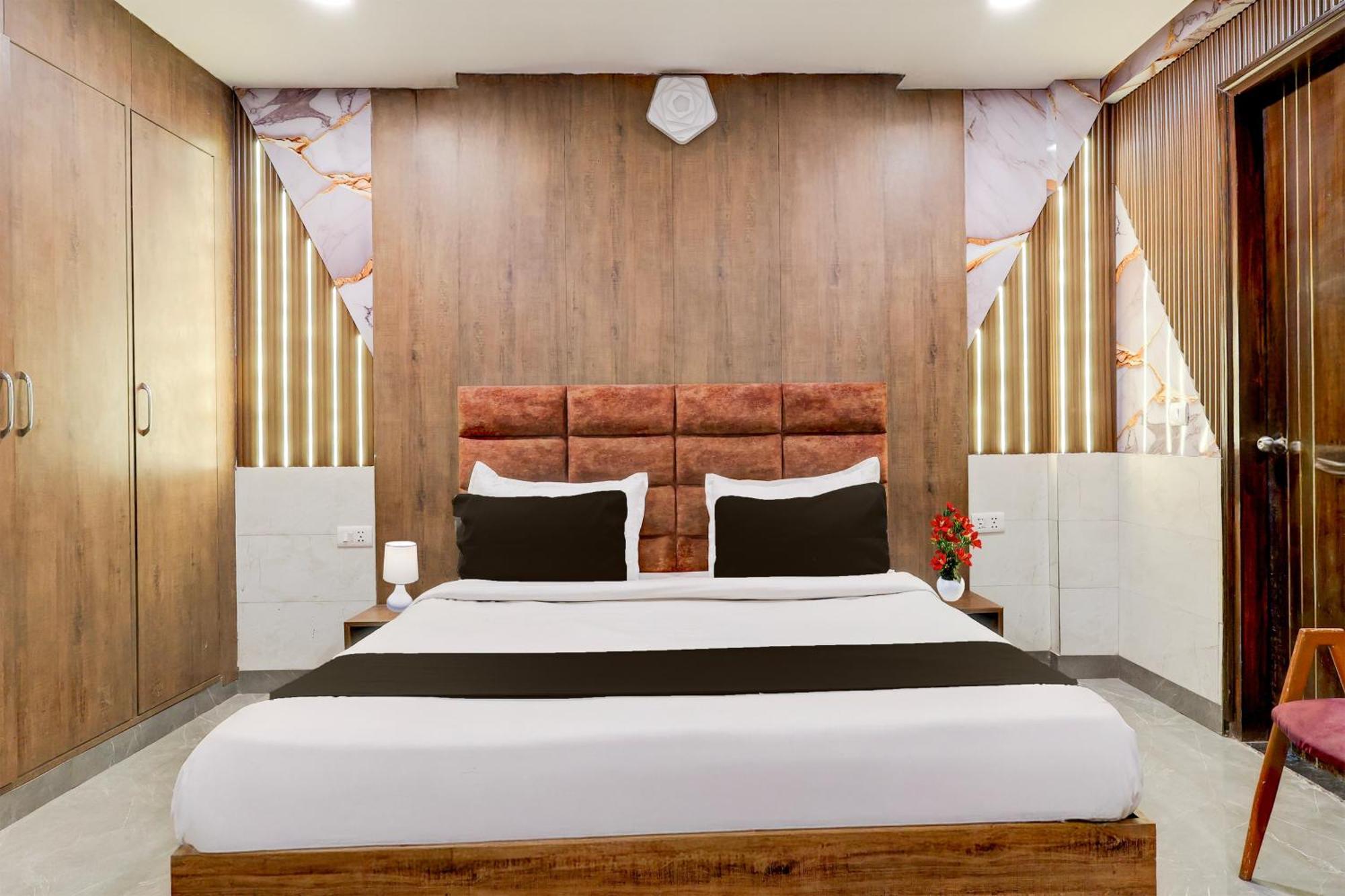 Super Hotel O Alipur Narela エクステリア 写真