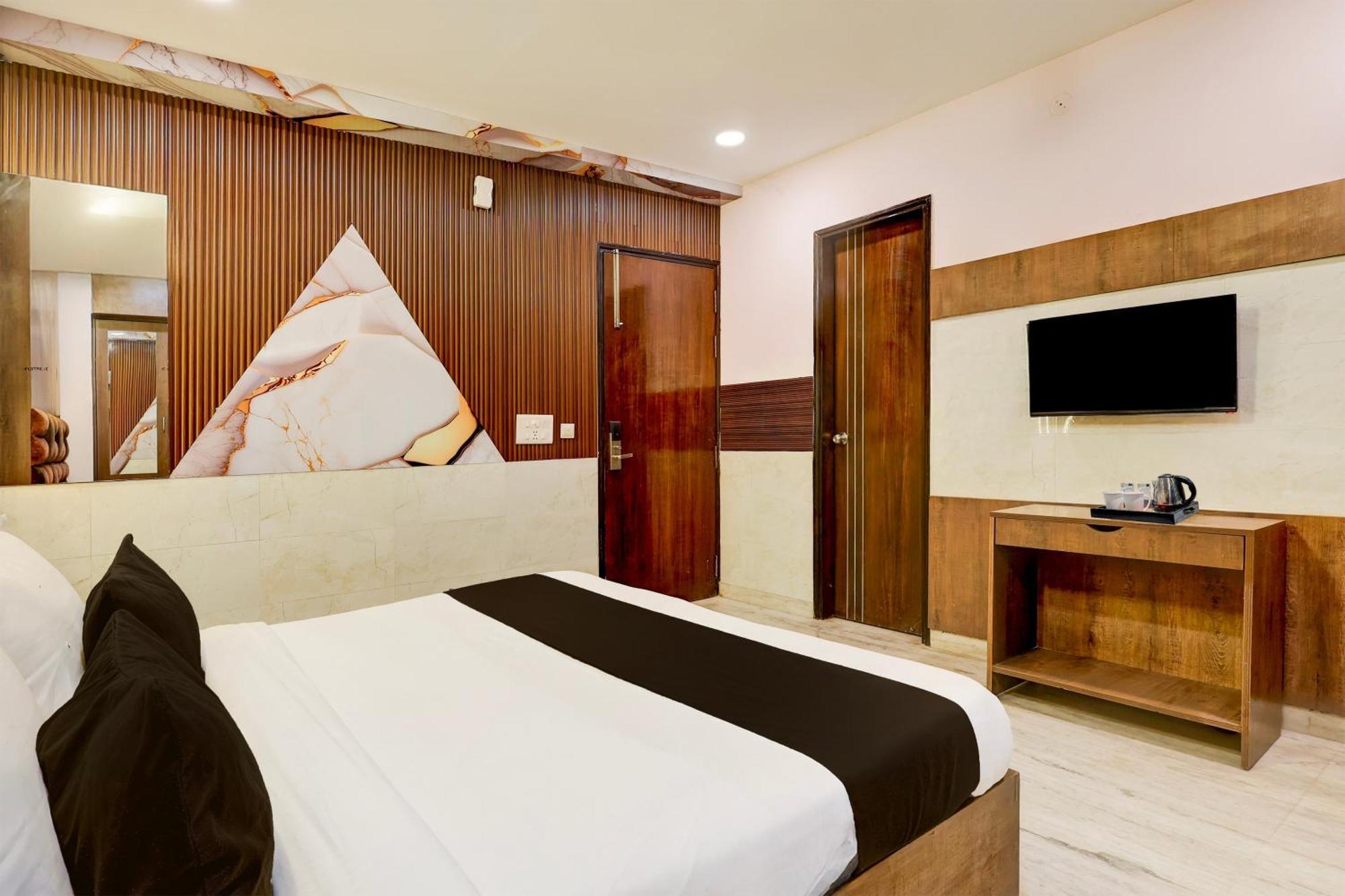 Super Hotel O Alipur Narela エクステリア 写真